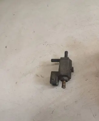 Volvo XC70 Turbo solenoid valve 722240 9473212