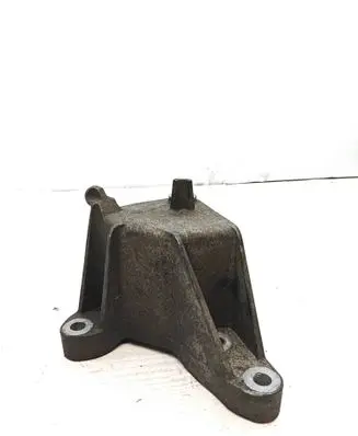Opel Zafira C Gearbox mounting bracket 13248665