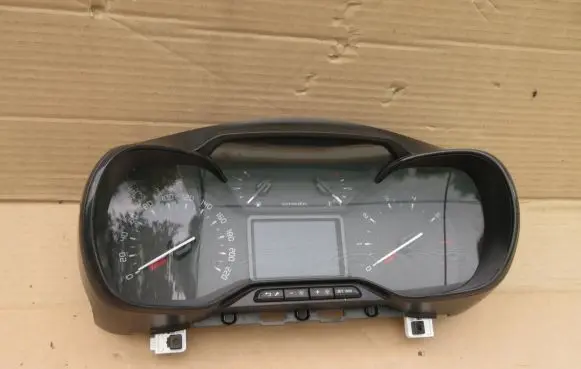 Citroen C3 Speedometer (instrument cluster) 981336138000