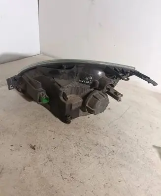 Ford Fiesta Headlight/headlamp
