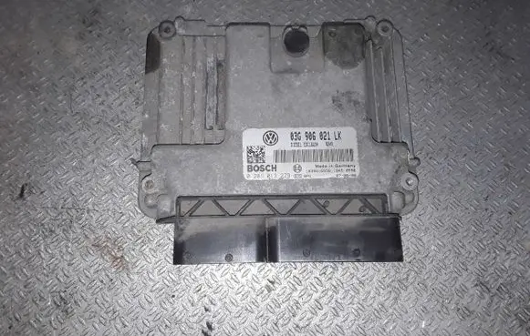 Seat Leon (1P) Engine control unit/module 03G906021LK 0281013279