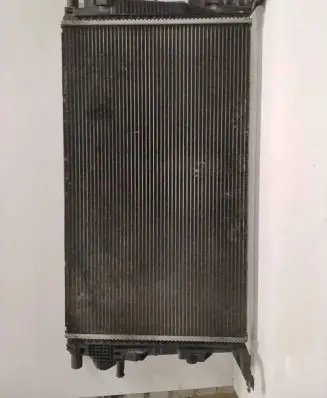 Coolant radiator