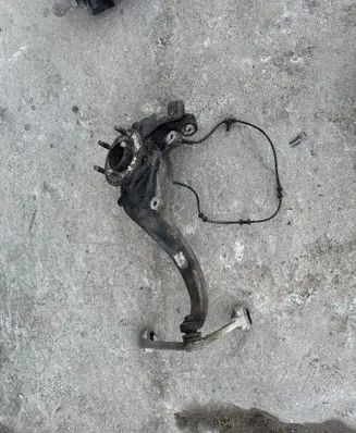 Jaguar XJ X351 Front wheel hub EFE
