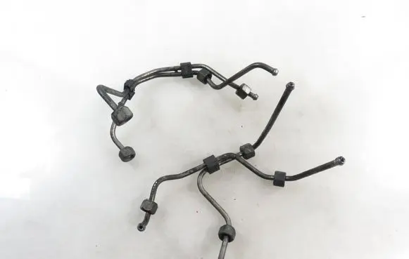 Citroen C8 Fuel injector supply line/pipe 