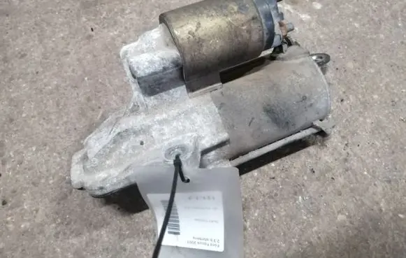 Ford Focus Starter motor 3S4T1100AB