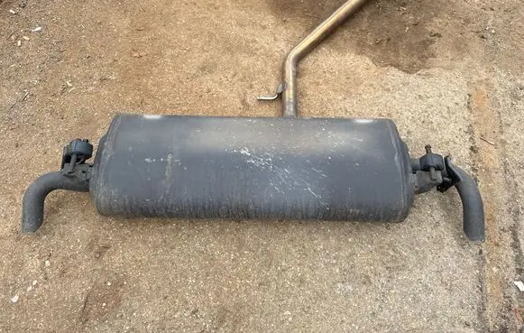 Muffler/silencer
