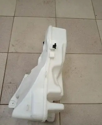 Volkswagen Atlas Windshield washer fluid reservoir/tank 3CN955453B 1K6955651 3122789