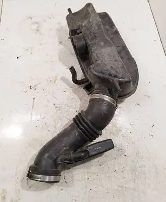 Subaru Legacy Intake resonator 