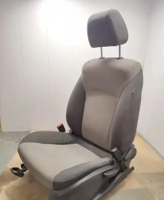 Chevrolet Cruze Front driver seat 94812626 688329239 L15107233KQ9