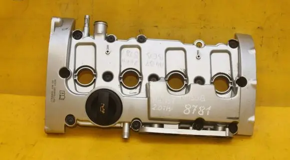 Seat Leon (1P) Rocker cam cover 06D103469J