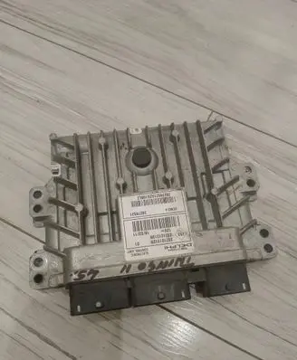 Renault Twingo II Engine control unit/module ECU 237101312R