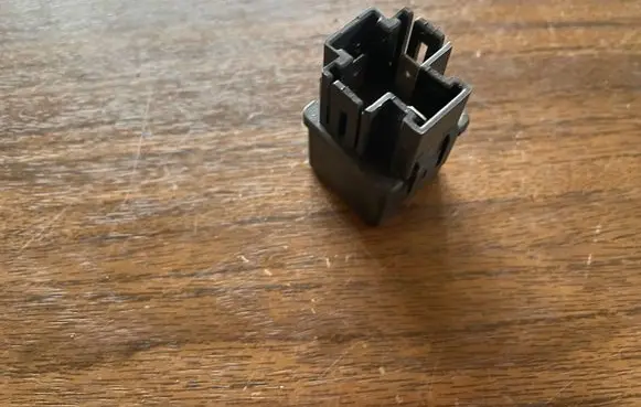 Volvo S40, V40 Other relay 953381