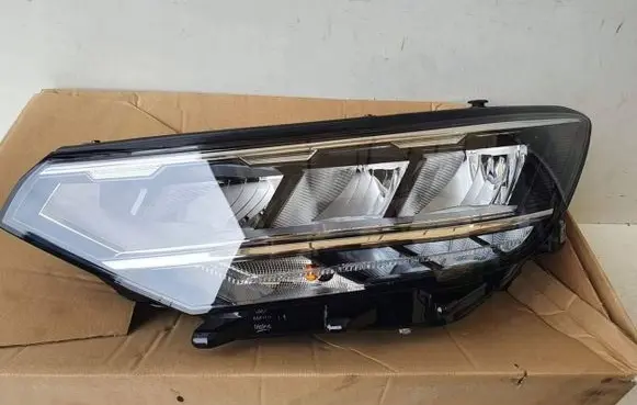 Volkswagen PASSAT B8 Headlight/headlamp 3G1941035P