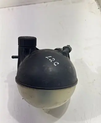 Mercedes-Benz B W245 Coolant expansion tank/reservoir 1695000149