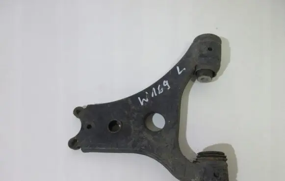 Mercedes-Benz A W169 Front upper control arm/wishbone 