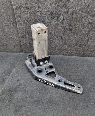 Audi A6 S6 C6 4F Front bumper mounting bracket 4F0807134 4F0805500 4F0805500B