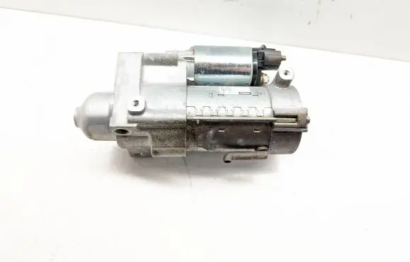 Chevrolet Tahoe Starter motor 12689541