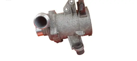 BMW 1 E81 E87 Water pump 7561229 N43B20A