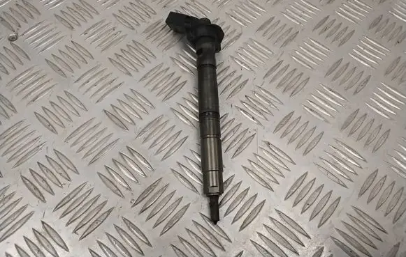 Audi A4 S4 B8 8K Fuel injector 059130277AR