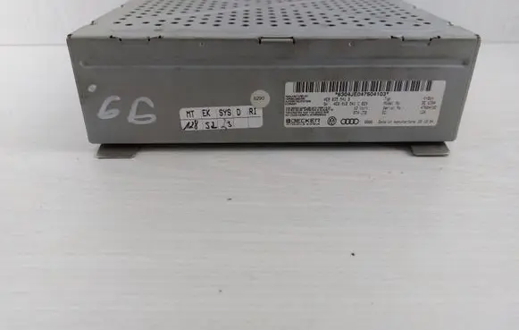 Audi A8 S8 D3 4E Radio/CD/DVD/GPS head unit 4E0035541B 4E0910541C