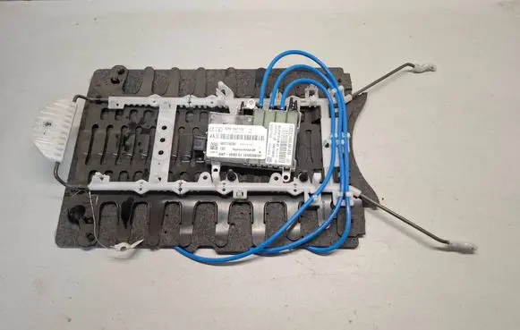 Audi RS5 Seat control module 8W0907182 8W0881879