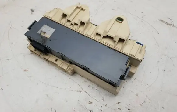 Mazda Xedos 6 Fuse box set 2J02