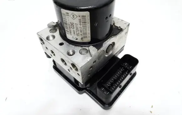 Renault Megane III ABS Pump 476601563R 10021204664 95CT2AAY2