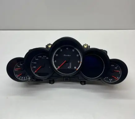 Porsche Cayenne (92A) Speedometer (instrument cluster) 7P5920902F
