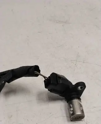 Volvo V50 Crankshaft position sensor 50713485 0296001211