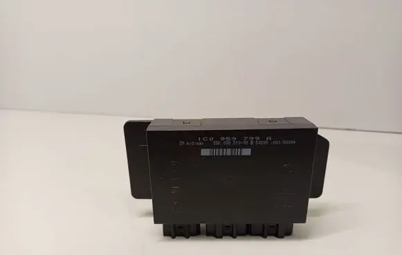 Volkswagen PASSAT B5.5 Comfort/convenience module 1C0959799A