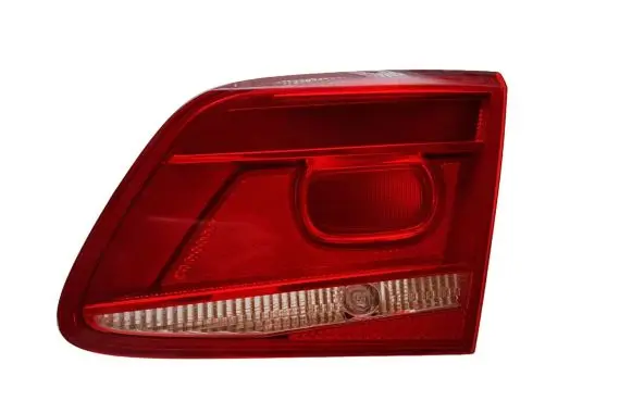 Volkswagen PASSAT B7 Tailgate rear/tail lights 3AE945094J 90004891