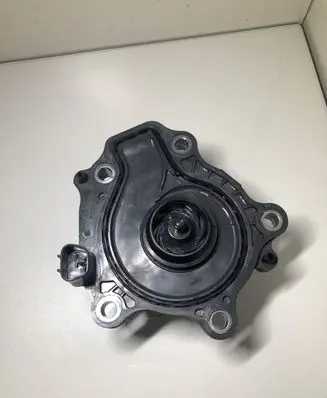 Toyota C-HR I Water pump 2040K201281 AISIN7