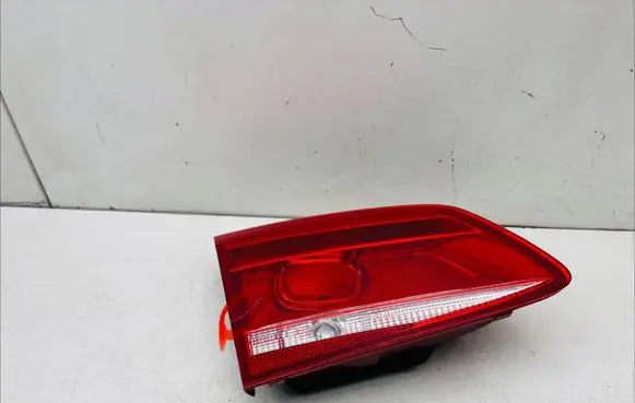 Volkswagen PASSAT B7 Tailgate rear/tail lights 3AF945093Q