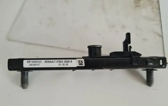 Opel Vivaro Seat belt height adjuster 93868123 878242668R 34139117