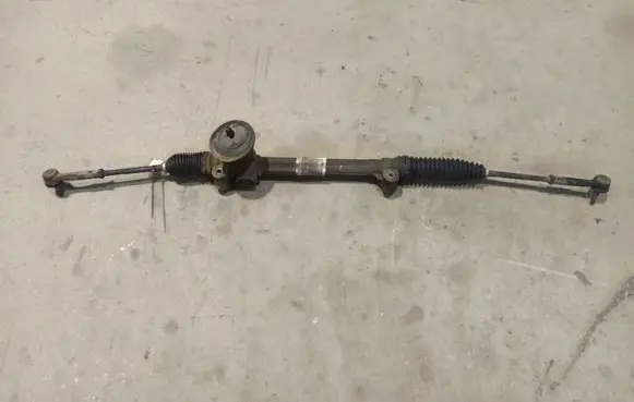 Opel Corsa D Steering rack 
