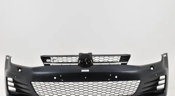 Volkswagen Golf VII Front bumper 5G0807221L