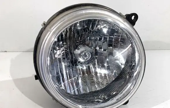 Jeep Cherokee III KJ Headlight/headlamp 