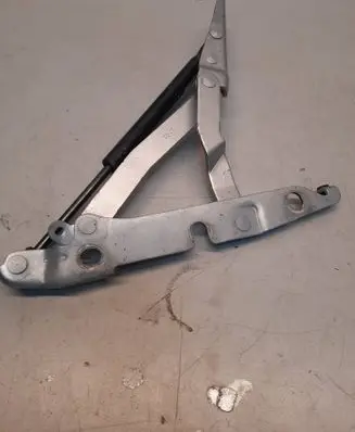 Audi A4 S4 B6 8E 8H Tailgate/trunk/boot hinge 8E5827302