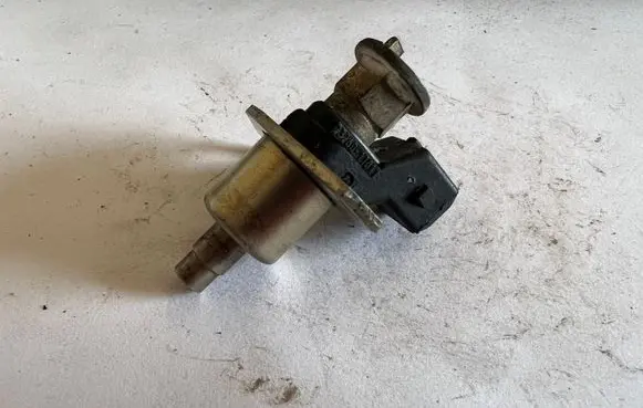Toyota Camry Fuel injector 2326011011