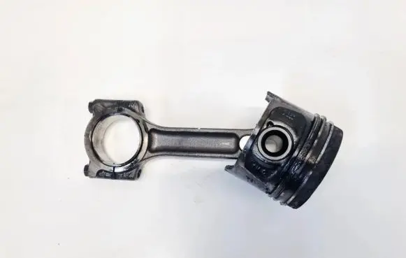 Renault Megane III Piston with connecting rod