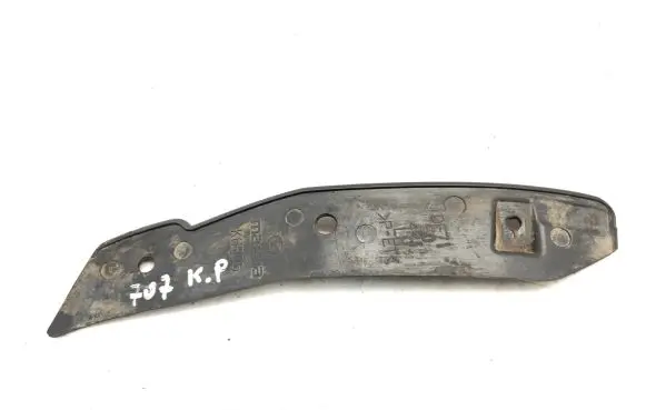 Mazda 2 Fender end trim DF71504R1