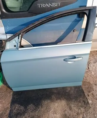 Ford Mondeo MK IV Front door 