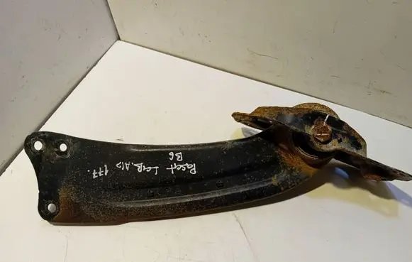 Volkswagen PASSAT B6 Rear upper control arm/wishbone 3C0505226