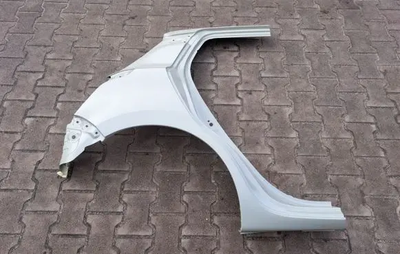 Suzuki Swift III Front wheel arch liner splash guards