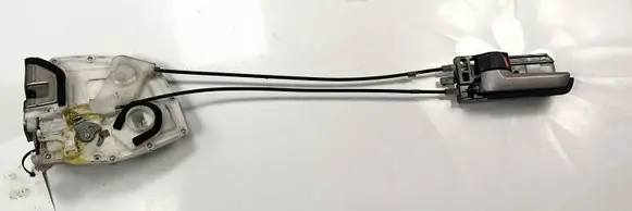 Suzuki SX4 Front door lock