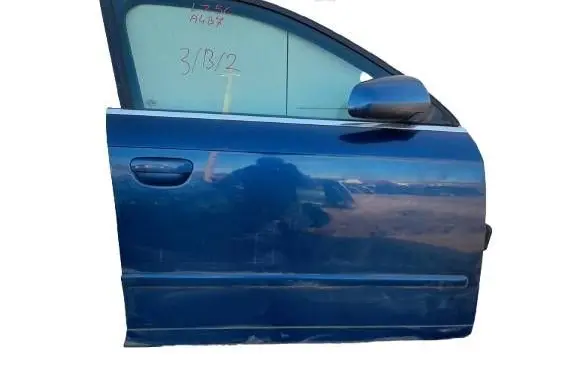 Audi A4 S4 B7 8E 8H Front door 3B2