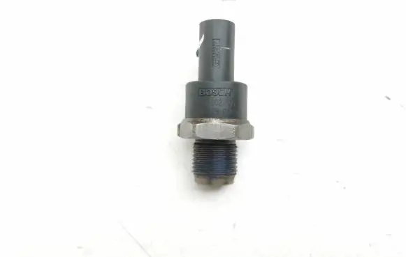 Chrysler PT Cruiser Fuel pressure sensor 0281002700