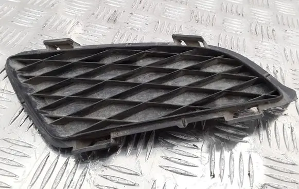 Mazda 6 Front bumper lower grill GJ6A50C11