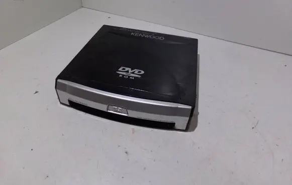 Saab 9-5 CD/DVD changer 5521323 842805704