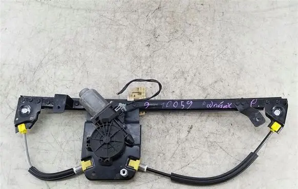 Renault Modus Front door window regulator with motor 